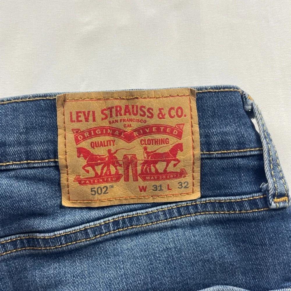 Levis 502 Regular Taper Medium Wash Blue Denim Jeans W31 L32 WaterLess